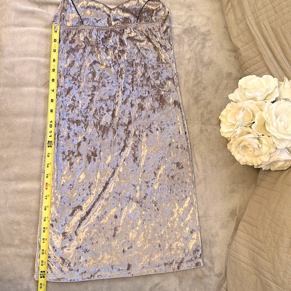 POLLY & ESTHER - velvet mini dress - Picture 8 of 9